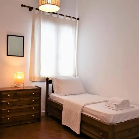 Anthi's Apartment Achladies (Skiathos)